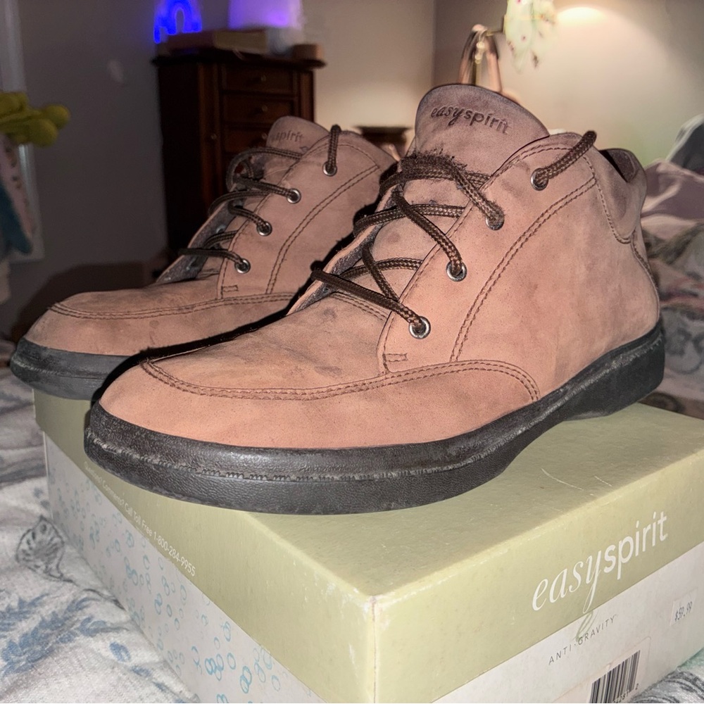 Easy Spirit Women's Brown Ankle Boots